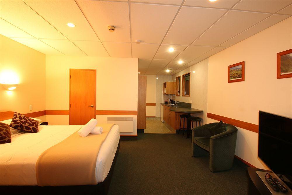 Amross Motel Dunedin Exterior photo