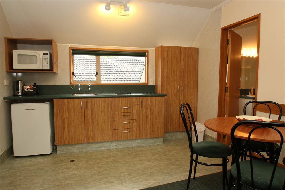 Amross Motel Dunedin Exterior photo